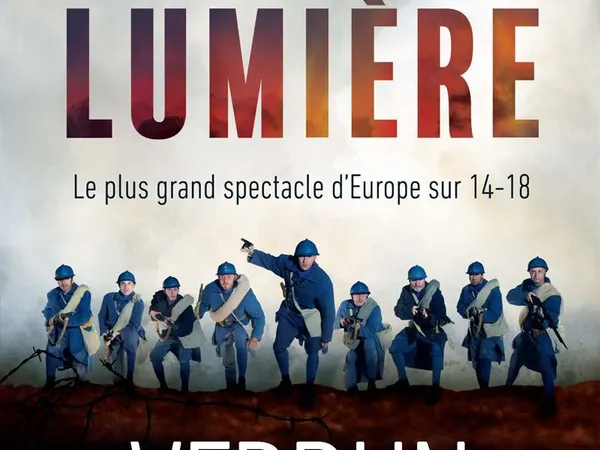 Spectacle des Flammes à la Lumière