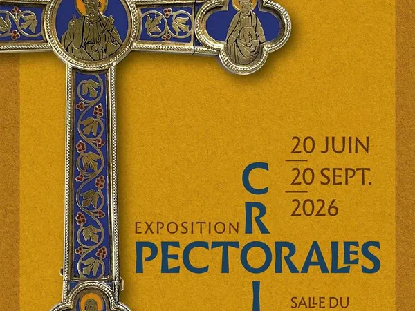 Exposition Salle du Trésor - Croix pectorales