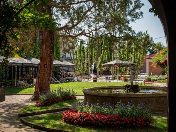 Biergarten à la Villa Meteor