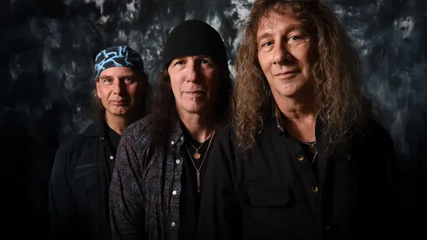 ANVIL LIVE AT CROSSROAD