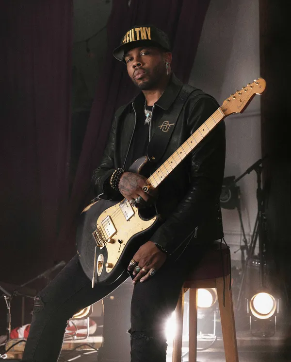 AYRON JONES