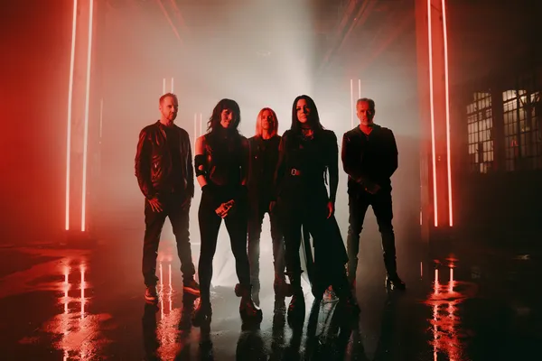 EVANESCENCE