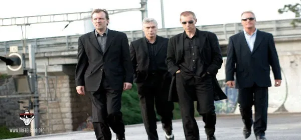 DR FEELGOOD   INVITES