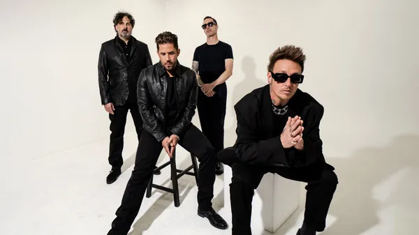 PAPA ROACH