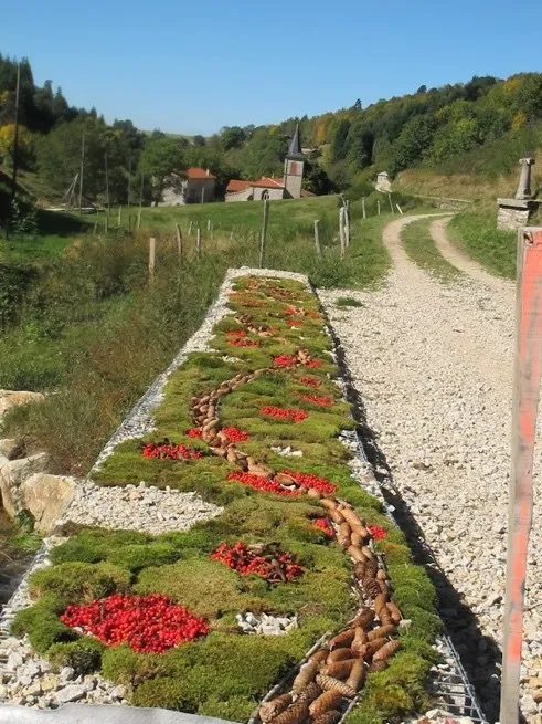 journées Européennes du Patrimoine:  Clavas: Un trésor du patrimoine : land art à Clavas