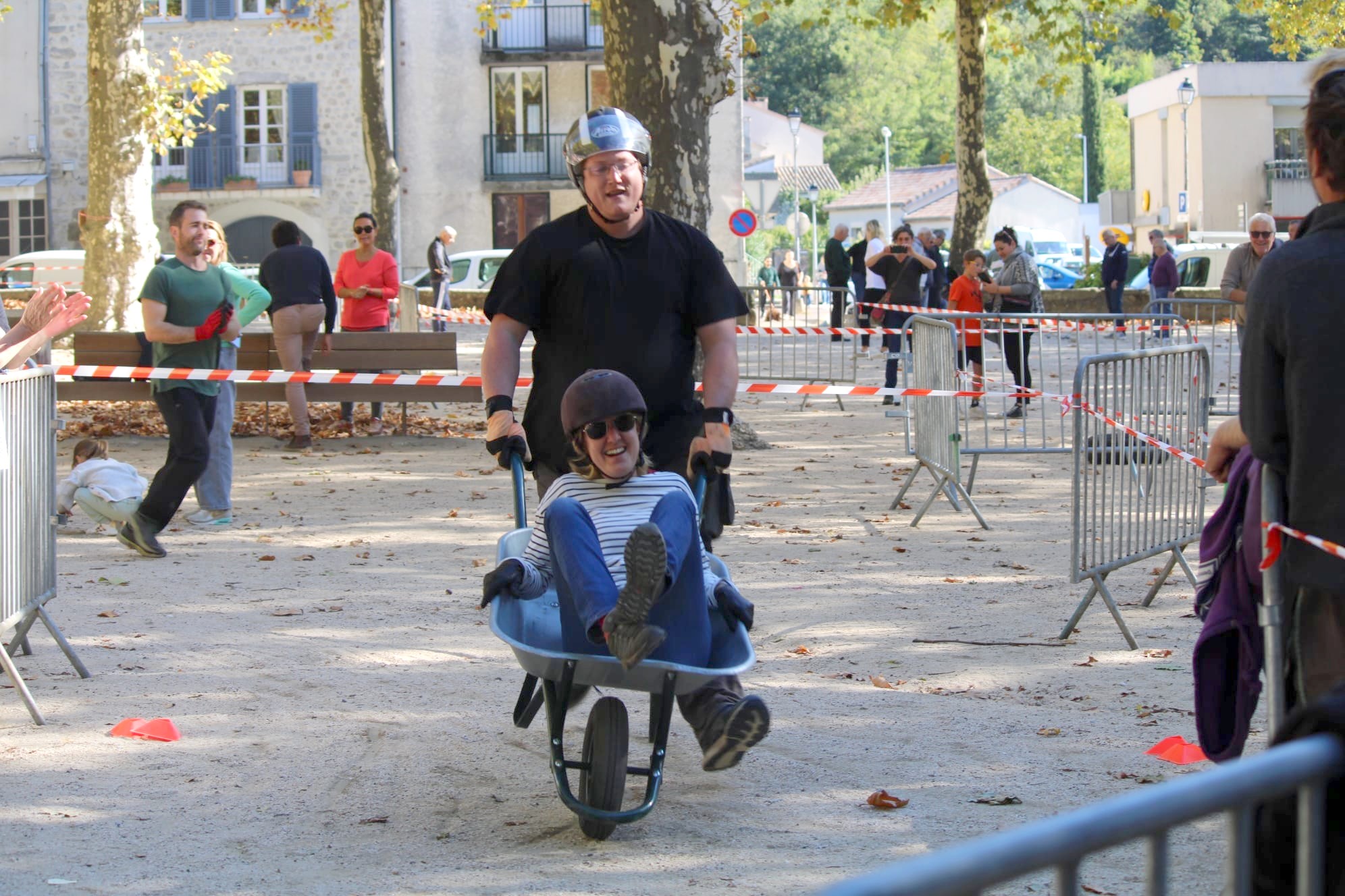3ème édition de la Course de brouette