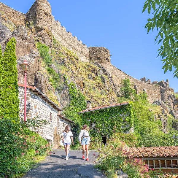 Visite guidée : Polignac, Plus beau village de France & sa forteresse