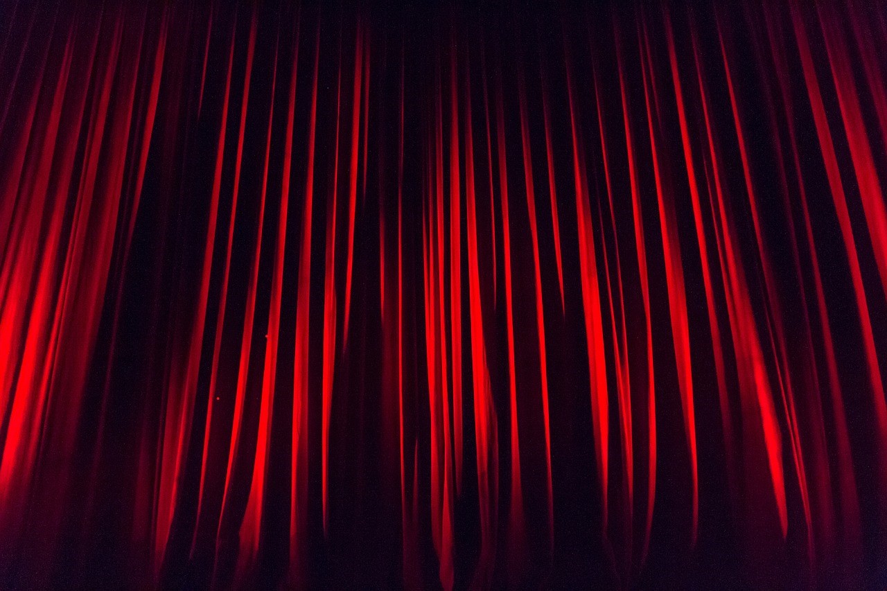 Pièce de théâtre : à quelle heure on ment?