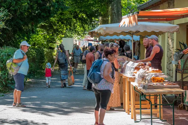 Marché producteurs et artisans de Chirols