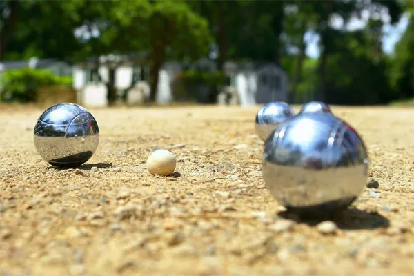 Concours officiel de pétanque