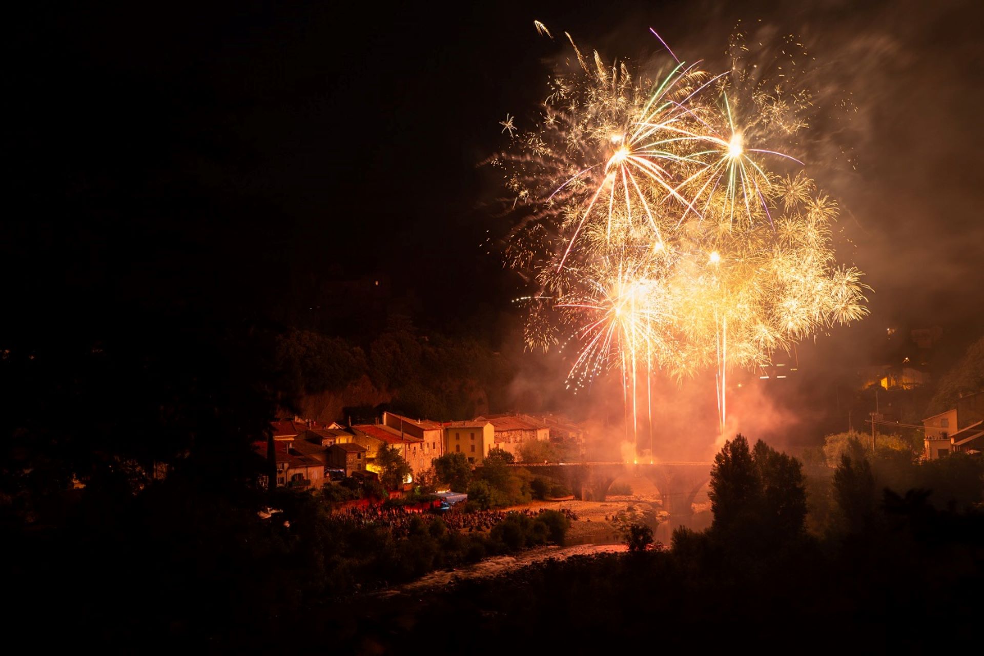 ANNULÉ Feu d'artifice à Pont de Labeaume