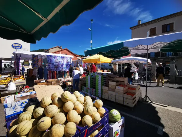 Marché hebdomadaire