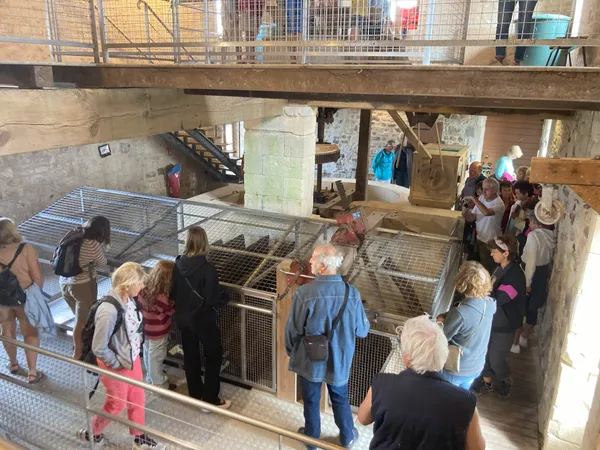 Visite guidée du Moulin des Loges