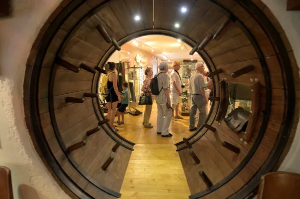 Visite du Musée du Parchemin