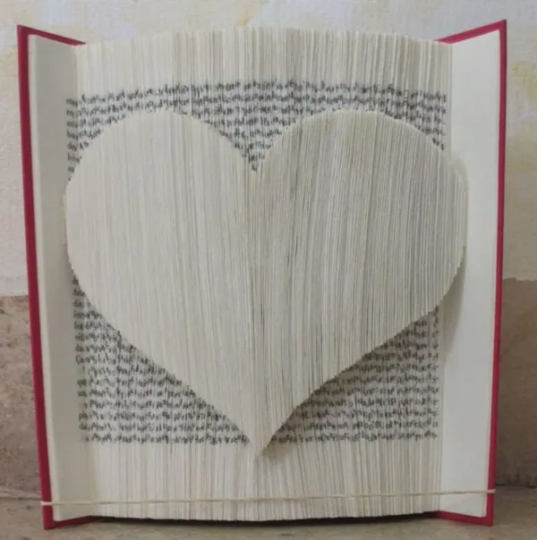 Atelier Découp'pliage de livres