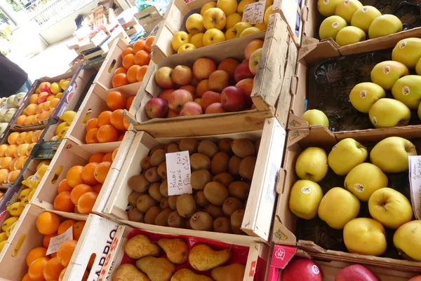 Marché de Colombier le Jeune