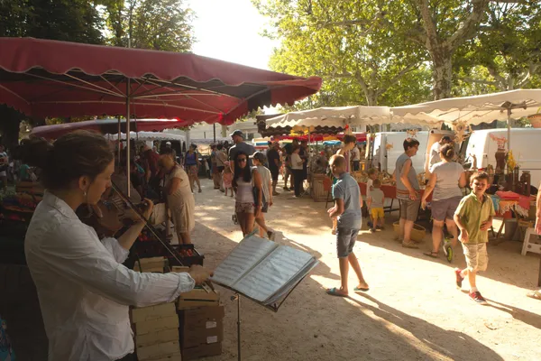 ANNULÉ Marché nocturne et concert du mercredi