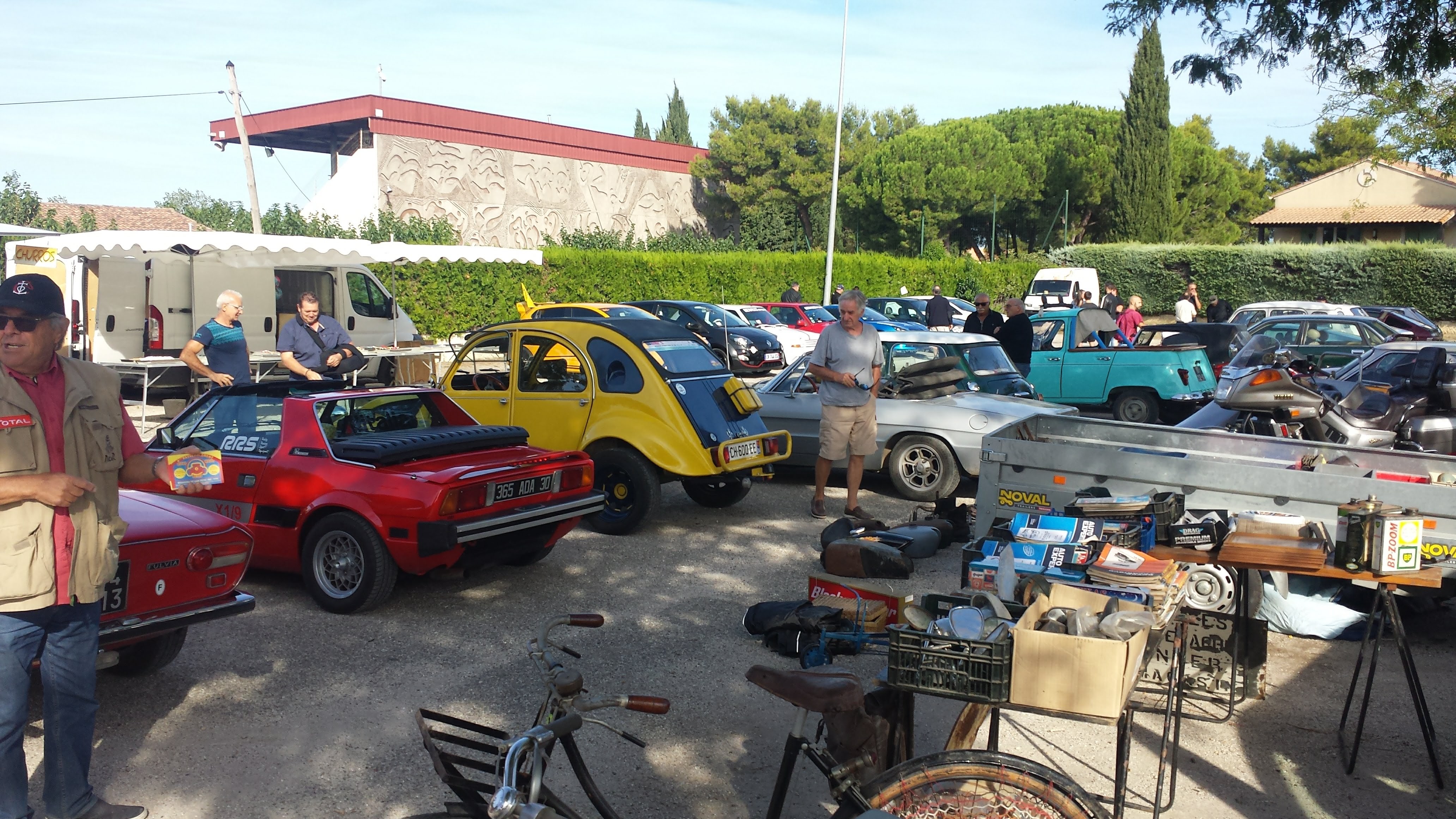 Rassemblement des Anciennes de Camargue