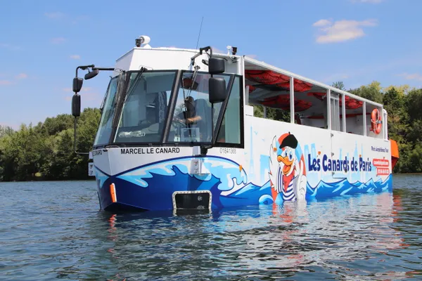Marcel le canard, bus amphibie