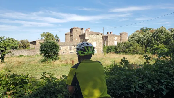 Sortie vélo accompagnée - Au fil des pierres et des clochers de l'Ardèche Verte