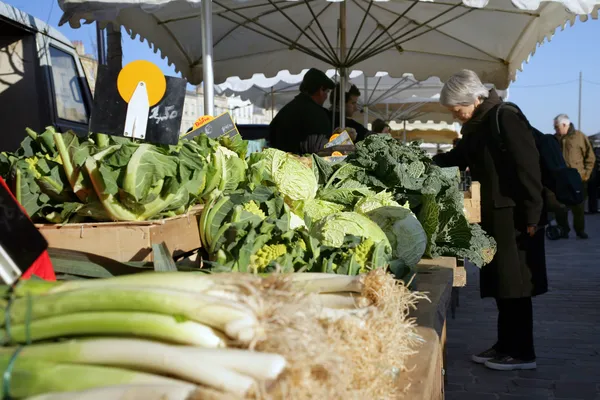 Marché hebdomadaire de Lablachère