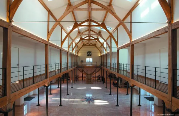 Visite Meukow Cognac