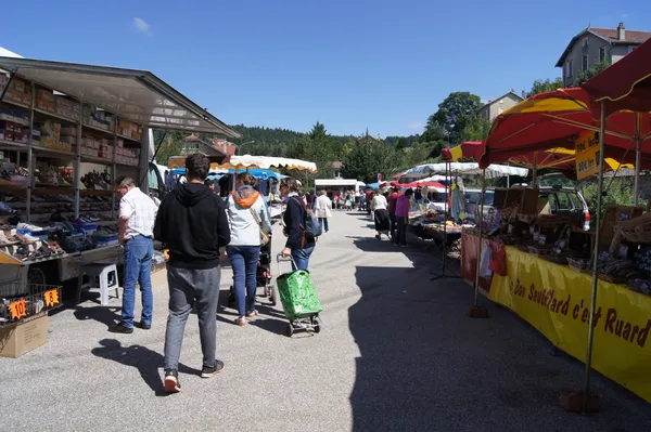 Marché de Lalouvesc