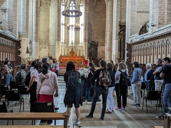 J.E.P. : Visite guidée de l'église abbatiale Saint-Robert