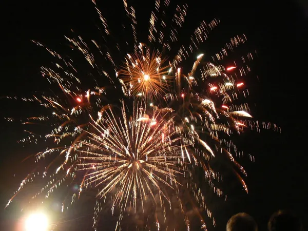 Feu artifice et Retraite aux lampions à Jonzac