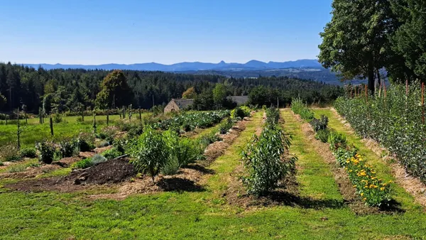 Vente à la ferme des Jardins de Badel