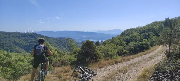 Louez votre vélo chez JLN Bike et partez à l'aventure !