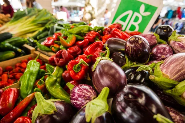 Marché de producteurs et d'artisans locaux