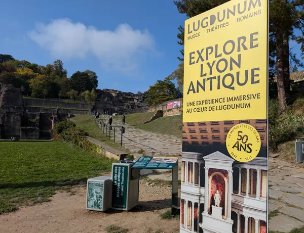 Explore Lyon Antique