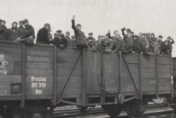 La fin de la Shoah et de l'univers concentrationnaire nazi (1944-1948)