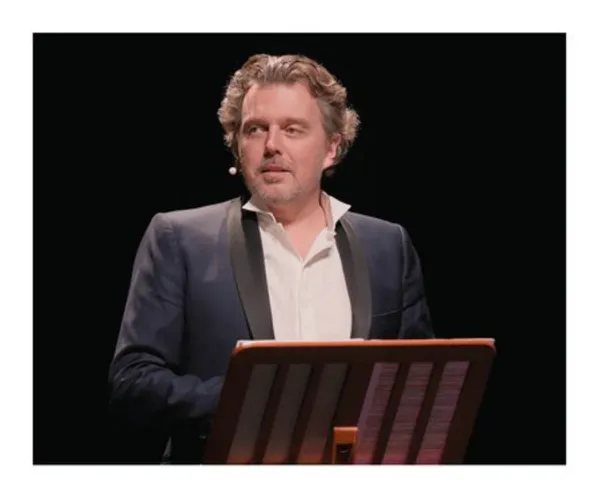 Je n'aime pas le classique, mais avec Alex Vizorek j'aime bien !