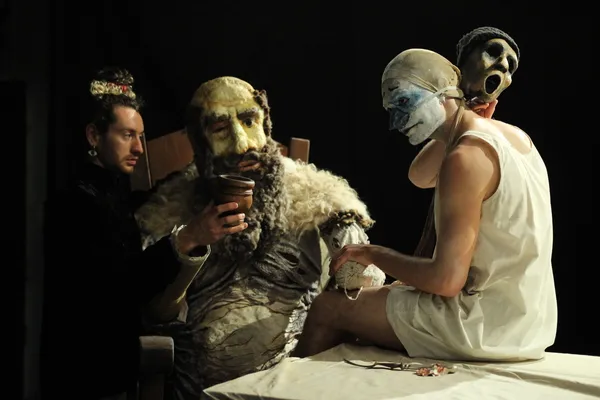 Étape de création du spectacle "L'Oiseau du Géant" de la Cie Volatile