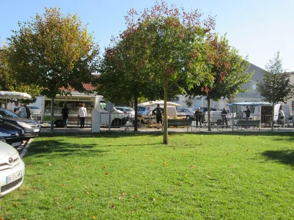 Marché de Le Gua