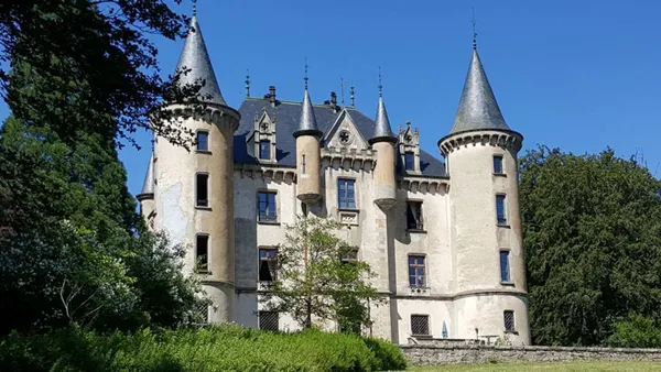 Visite du Château de Montivert et découverte du Lac de Devesset