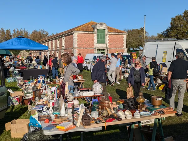 Brocante de l'APE de Brouage