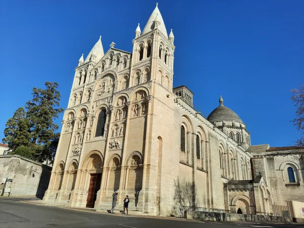 Visite guidée - Cœur de ville et cathédrale Saint-Pierre