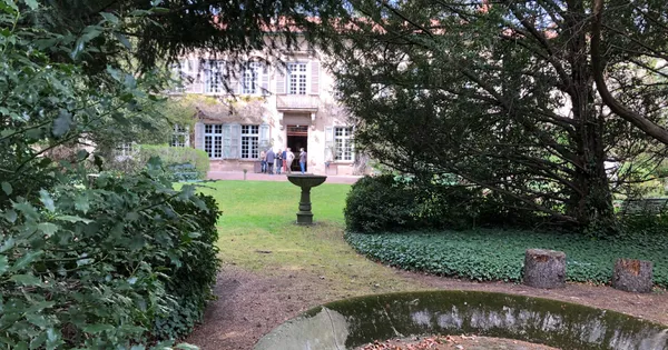 Visite Dedans / Dehors : Le couvent des Cordeliers, des chapiteaux au jardin
