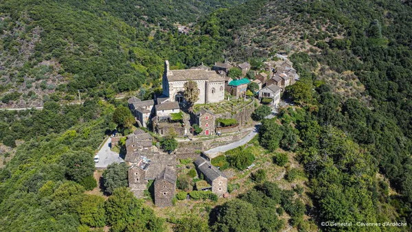 Visite commentée du village de Thines