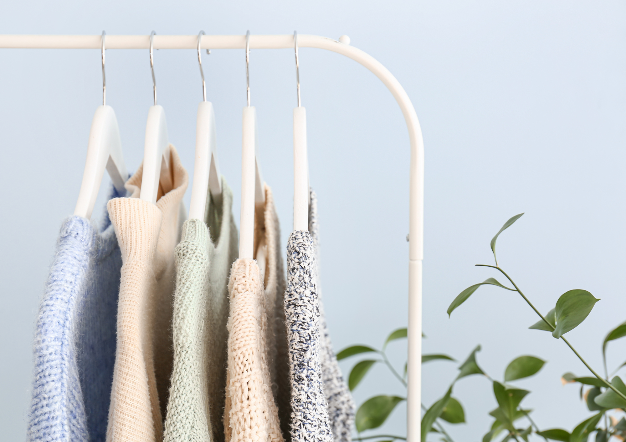 Friperie et dépôt vente nomade au Glacier Béatrix par Bazar Sauvage