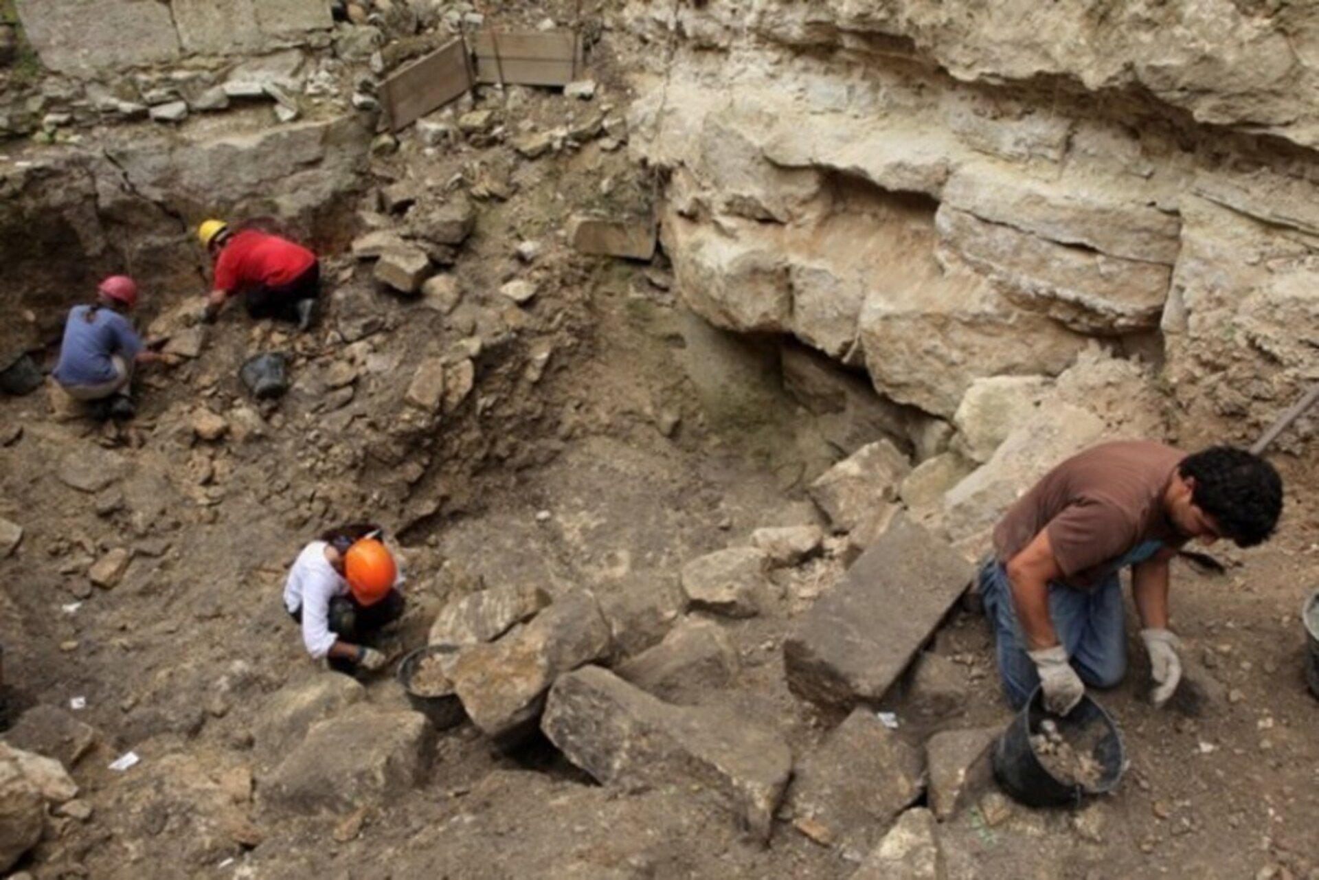 Visite familiale : Sur la piste des archéologues
